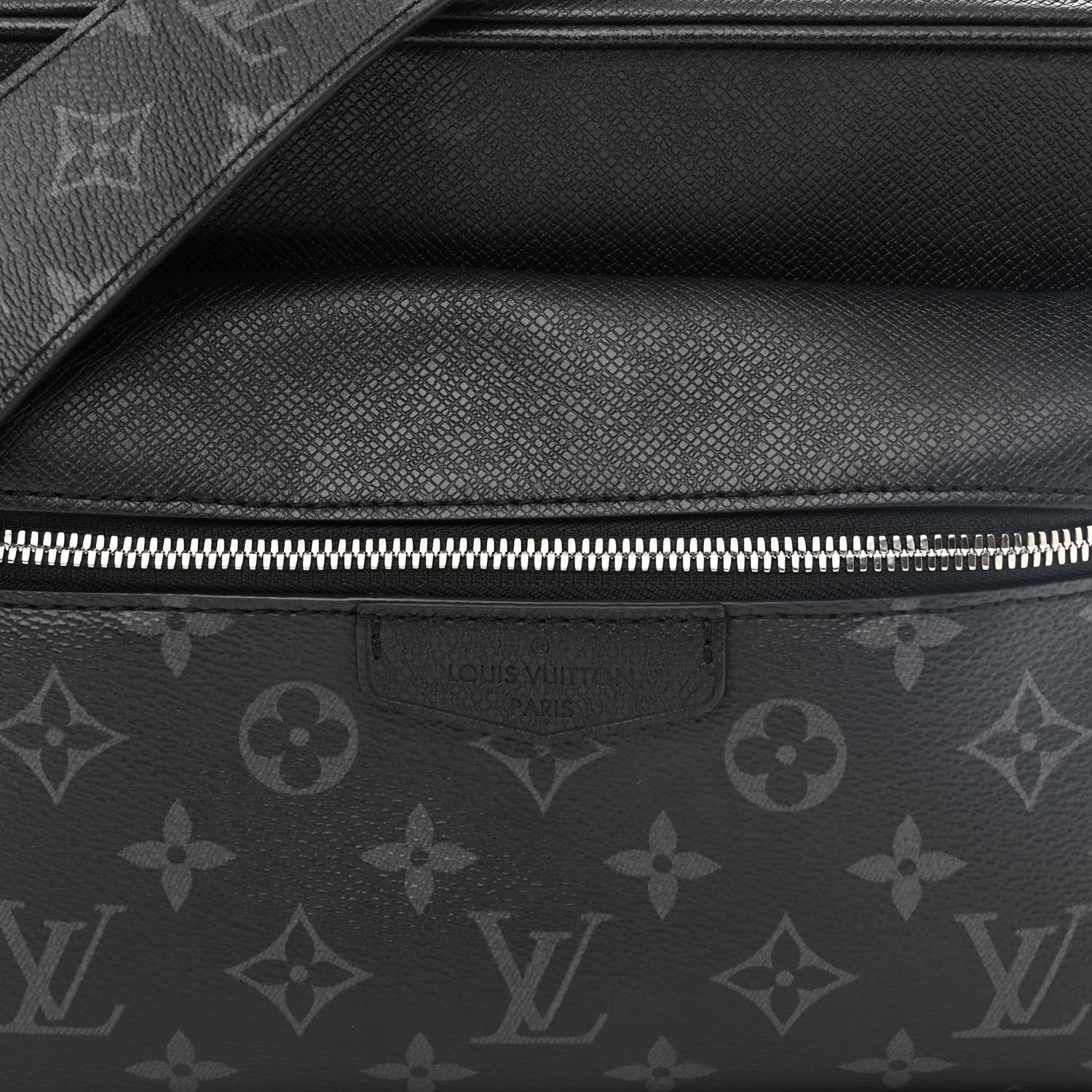Louis Vuitton Taiga Monogram Eclipse Outdoor Messenger Black 8 of 11