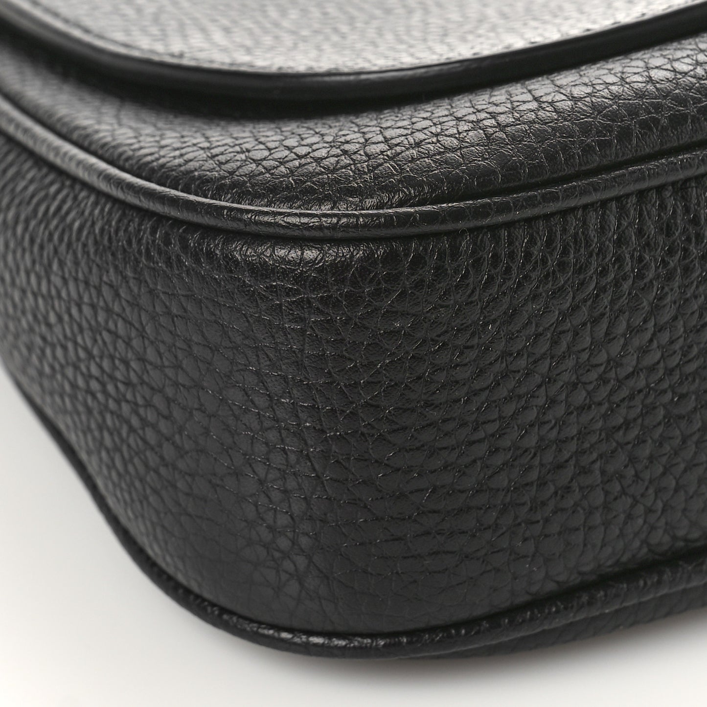 Pebbled Calfskin Medium Soho Flap Crossbody Black