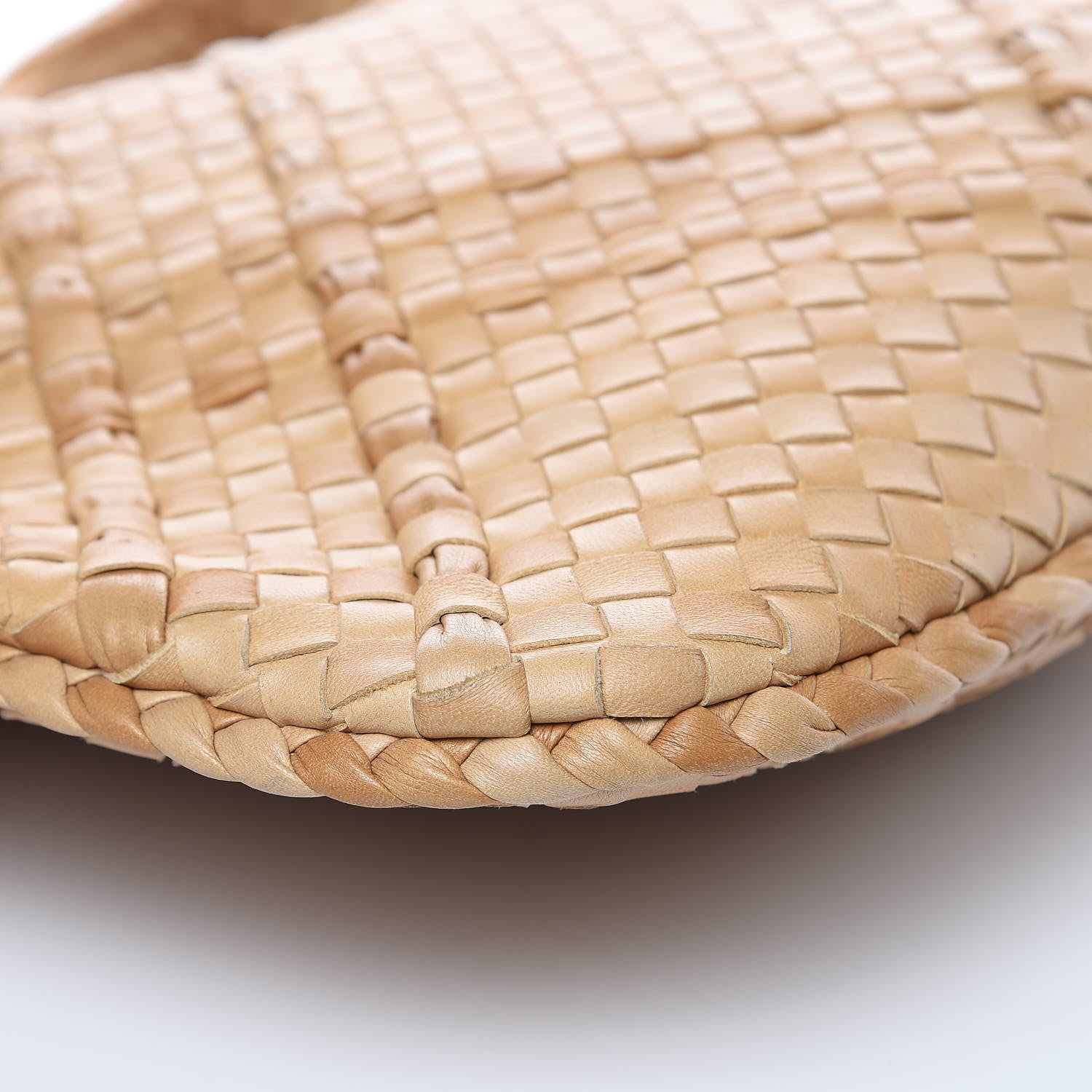Bottega Veneta Nappa Intrecciato Large Nuvolato Veneta Paille 9 of 14