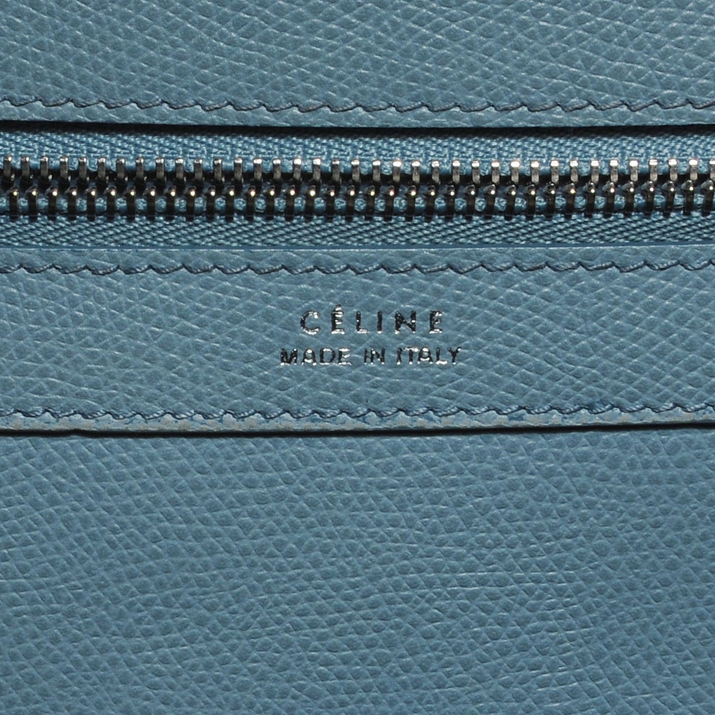 Grained Calfskin Medium Horizontal Cabas Phantom