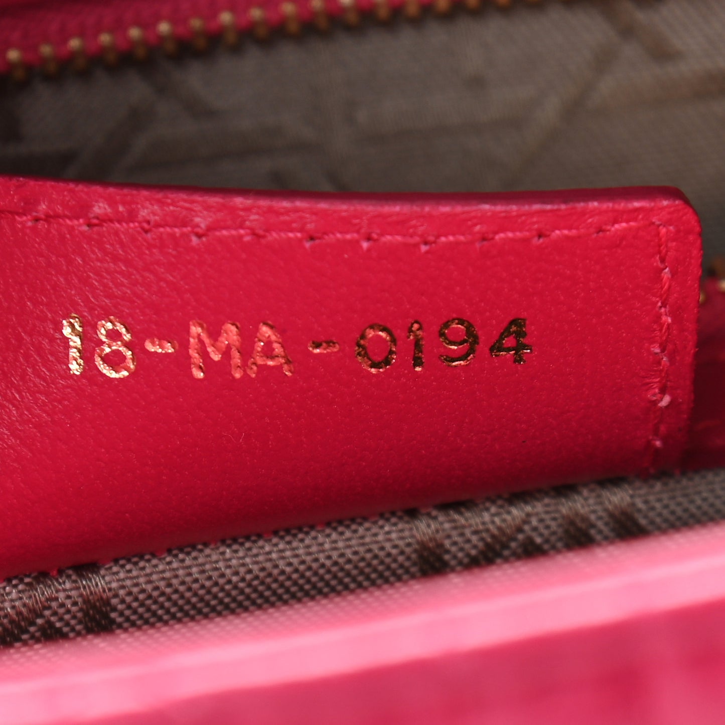 Lambskin Cannage Medium Lady Dior Fuchsia