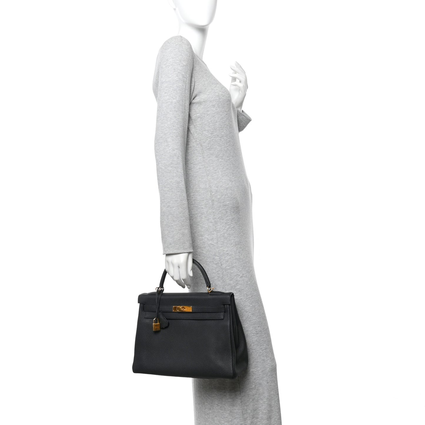 Togo Kelly Retourne 32 Black