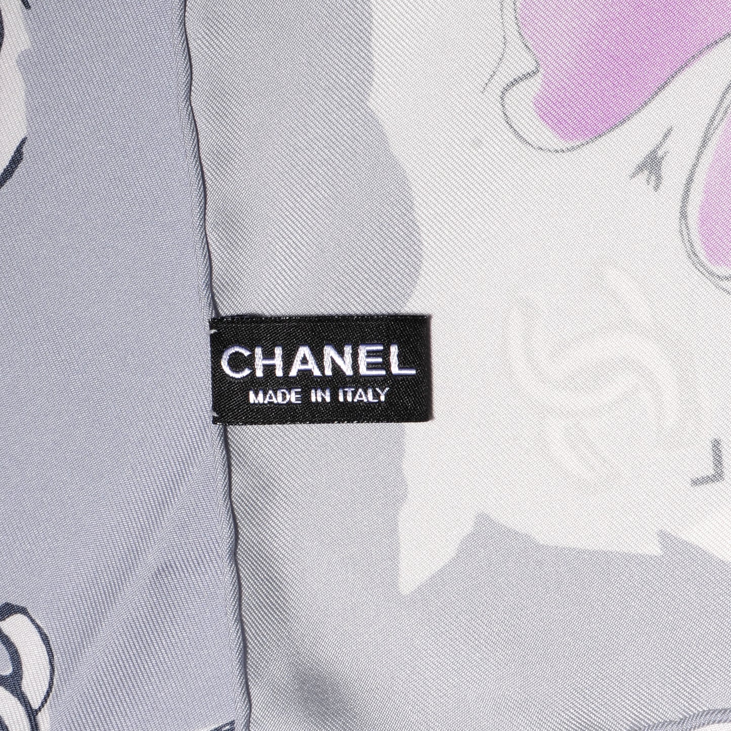 Silk CC Camellia Clover Heart Scarf Grey