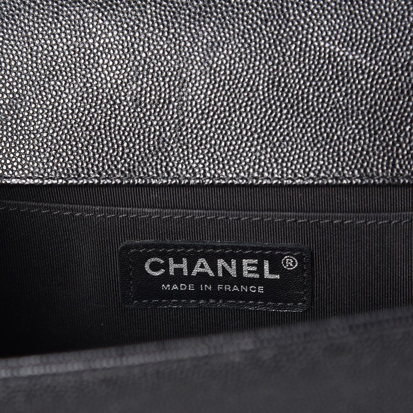 Caviar Quilted Medium Boy Flap Black
