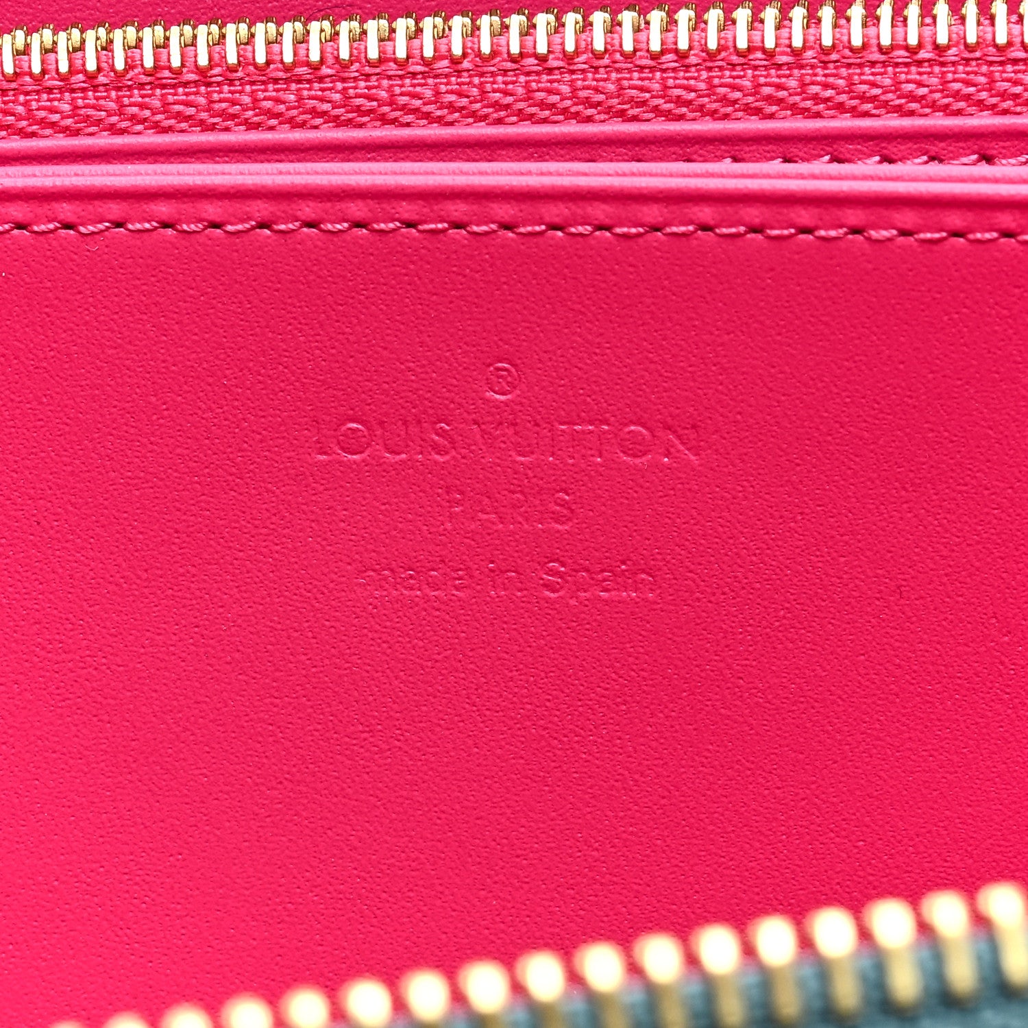 Louis Vuitton Metallic Vernis Degrade Zippy Wallet Blue Pink 6 of 6