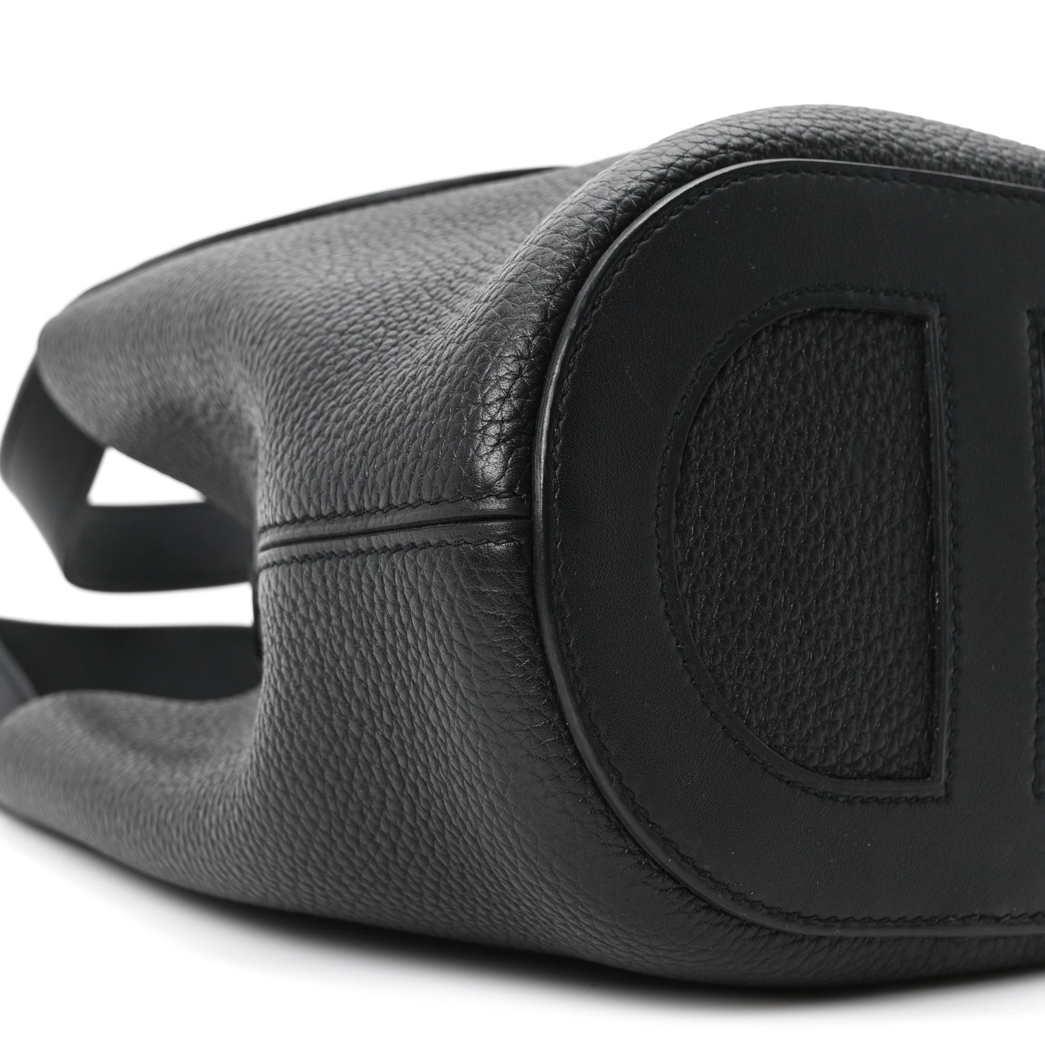 Hermes Taurillon Clemence Swift In-The-Loop 18 Bag Black 9 of 11