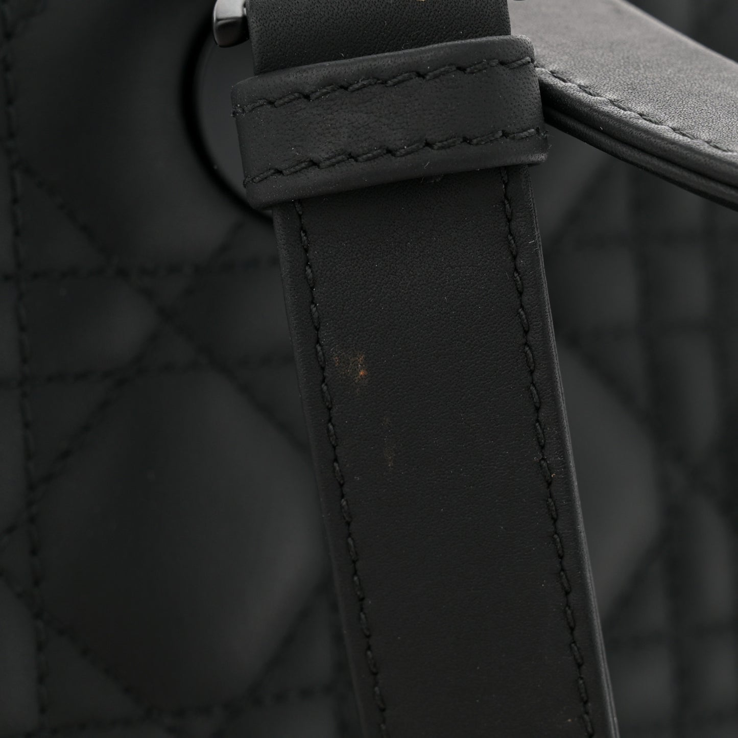 Ultra Matte Calfskin Cannage Medium Lady Dior Black