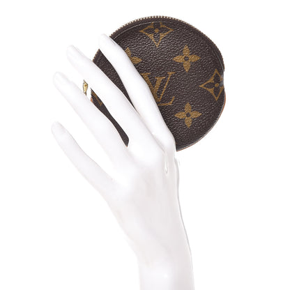 Louis Vuitton Monogram Round Coin Purse 2 of 7