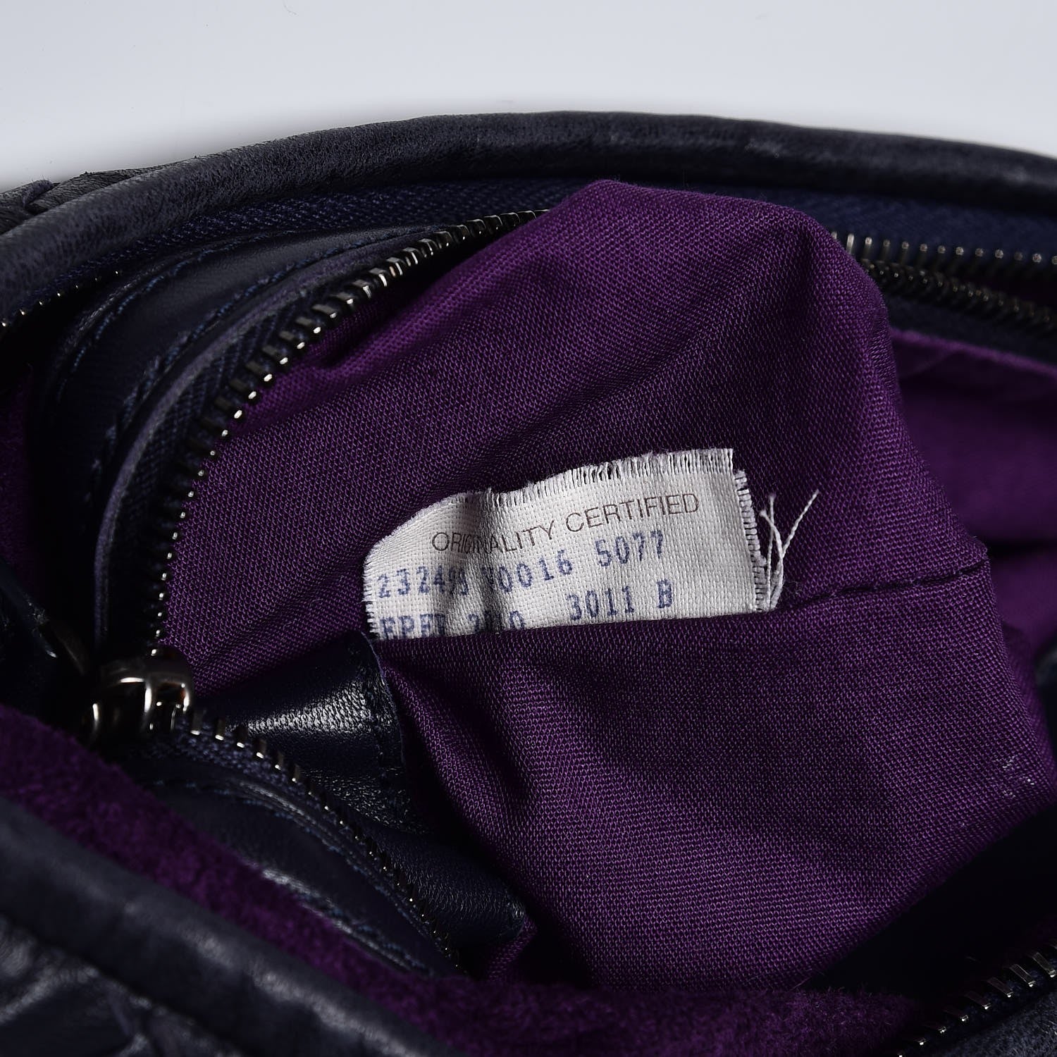Bottega Veneta Nappa Intrecciato Medium Belly Veneta Hobo Ink 7 of 8