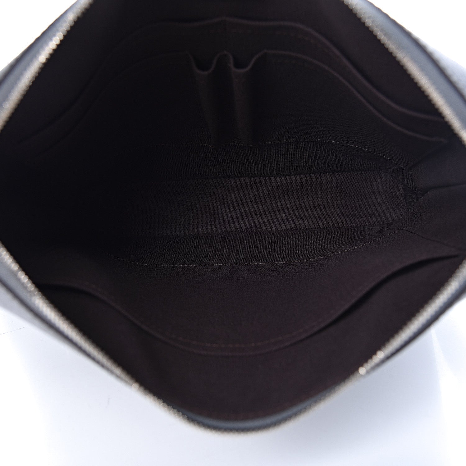 Louis Vuitton Taiga Grigori PM Messenger Glacier 5 of 9