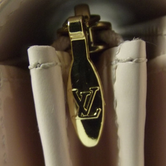 Louis Vuitton Vernis Sarah Wallet Marshmallow 7 of 8