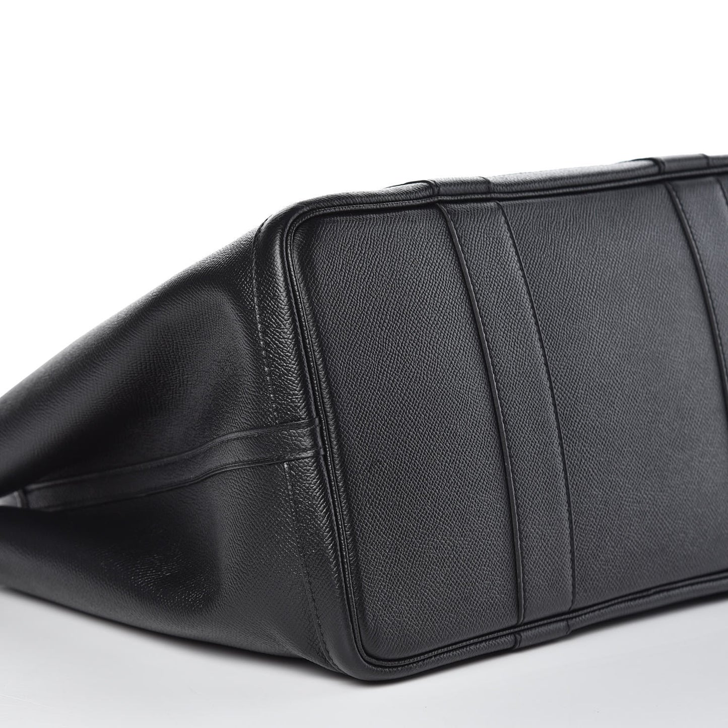 Epsom Garden Party 36 MM Black