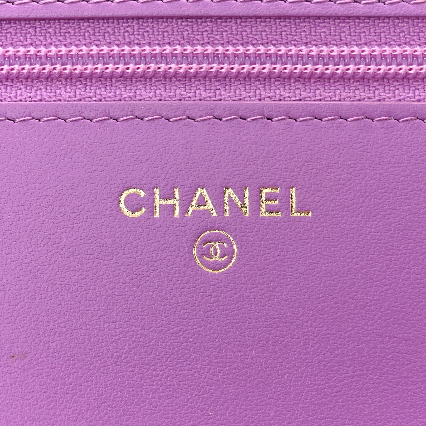 Caviar Quilted CC Filigree Wallet On Chain WOC Purple