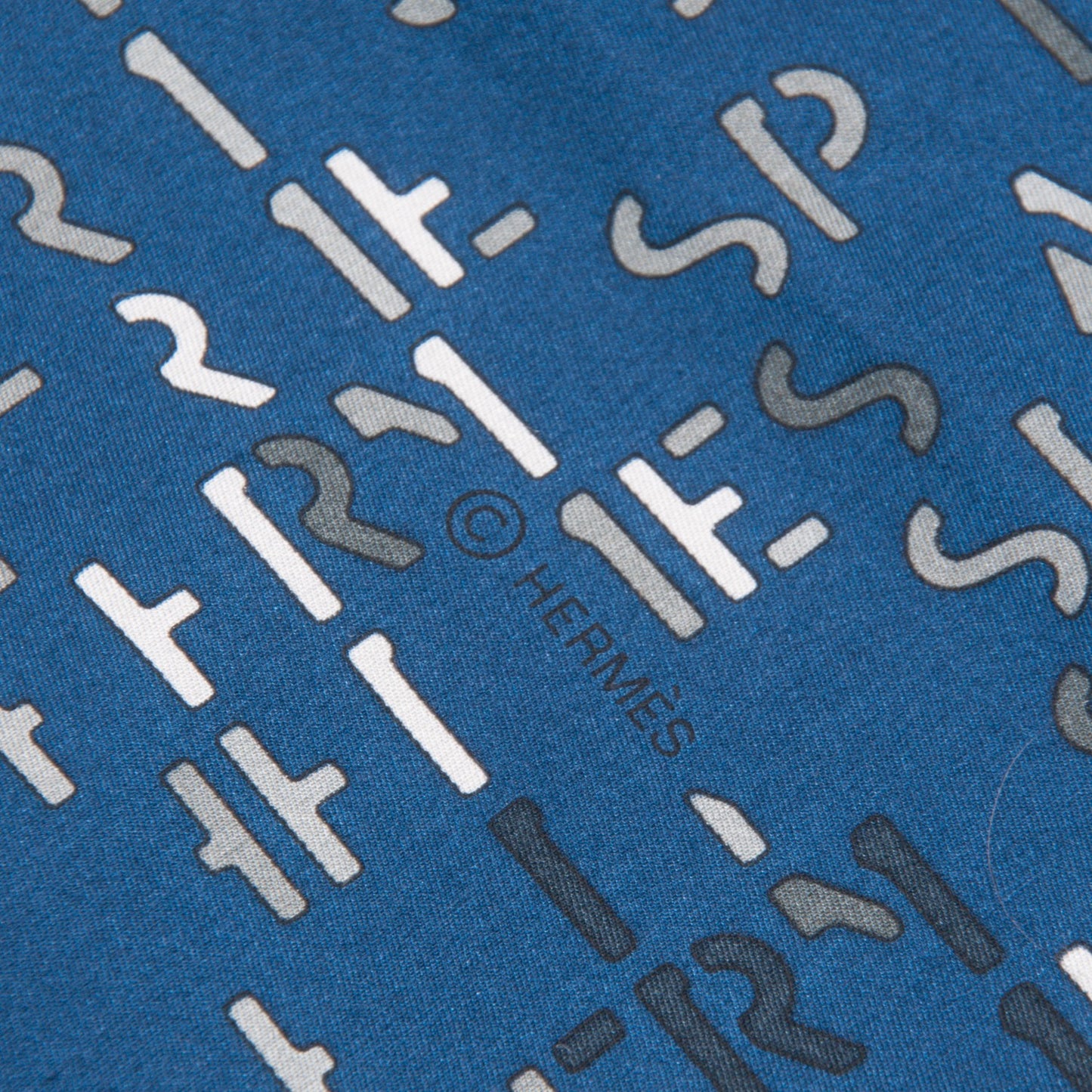 Silk Cotton Typograffiti Scarf 100 Bleu Moyen Bleu Sport Blanc