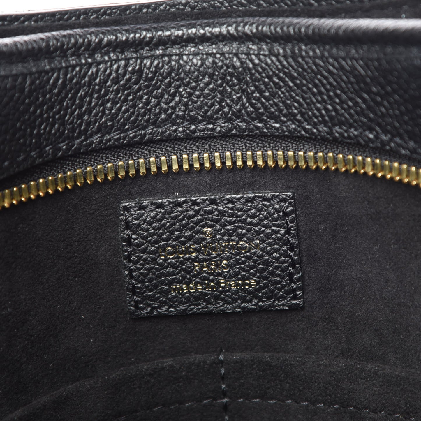 Monogram Popincourt MM Black