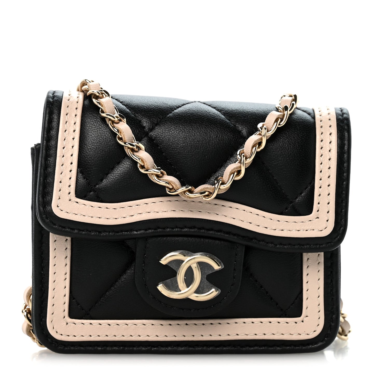Lambskin Quilted Flap Clutch On Chain Black Beige
