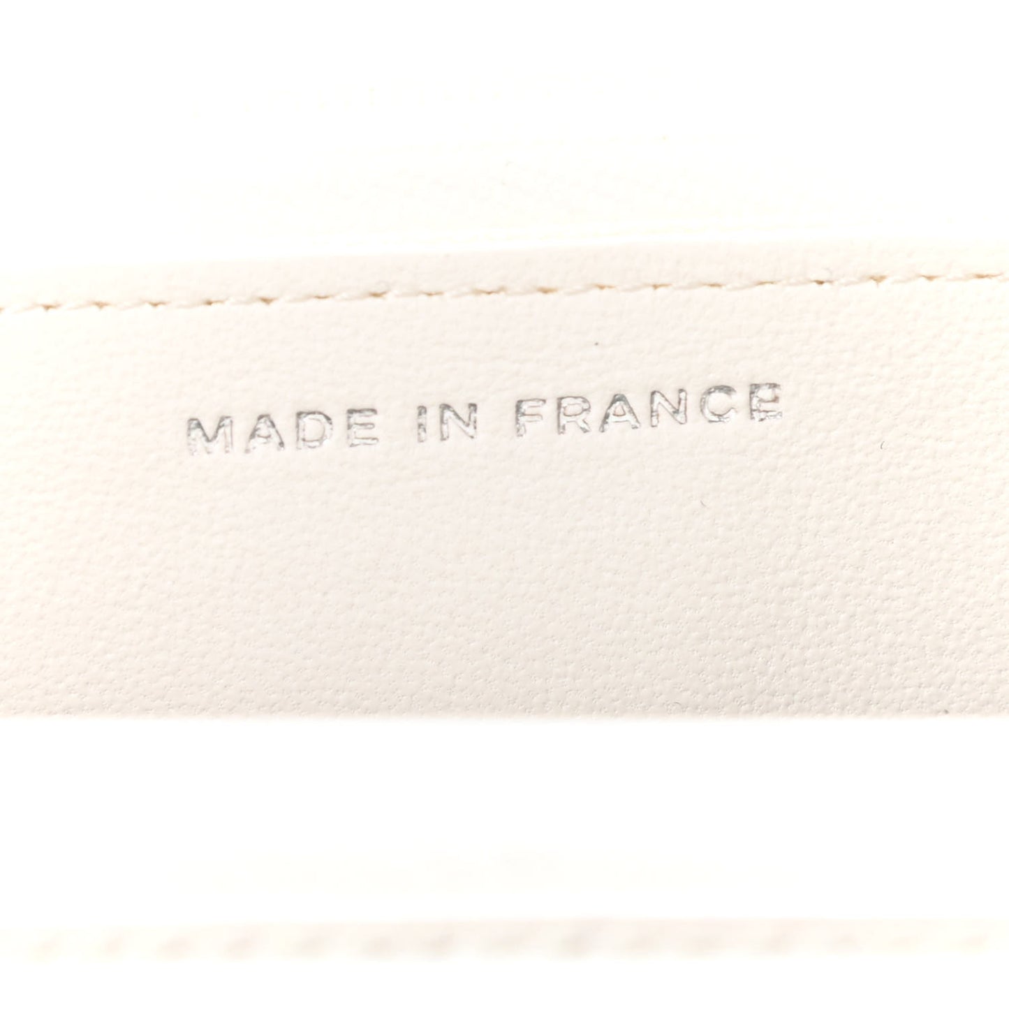 Lambskin Quilted Coco Bow Wallet On Chain WOC White