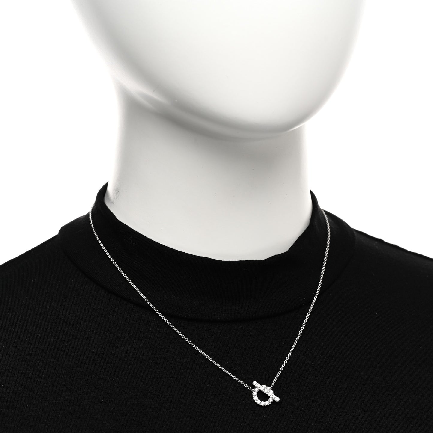 18K White Gold Diamond Finesse Pendant Necklace