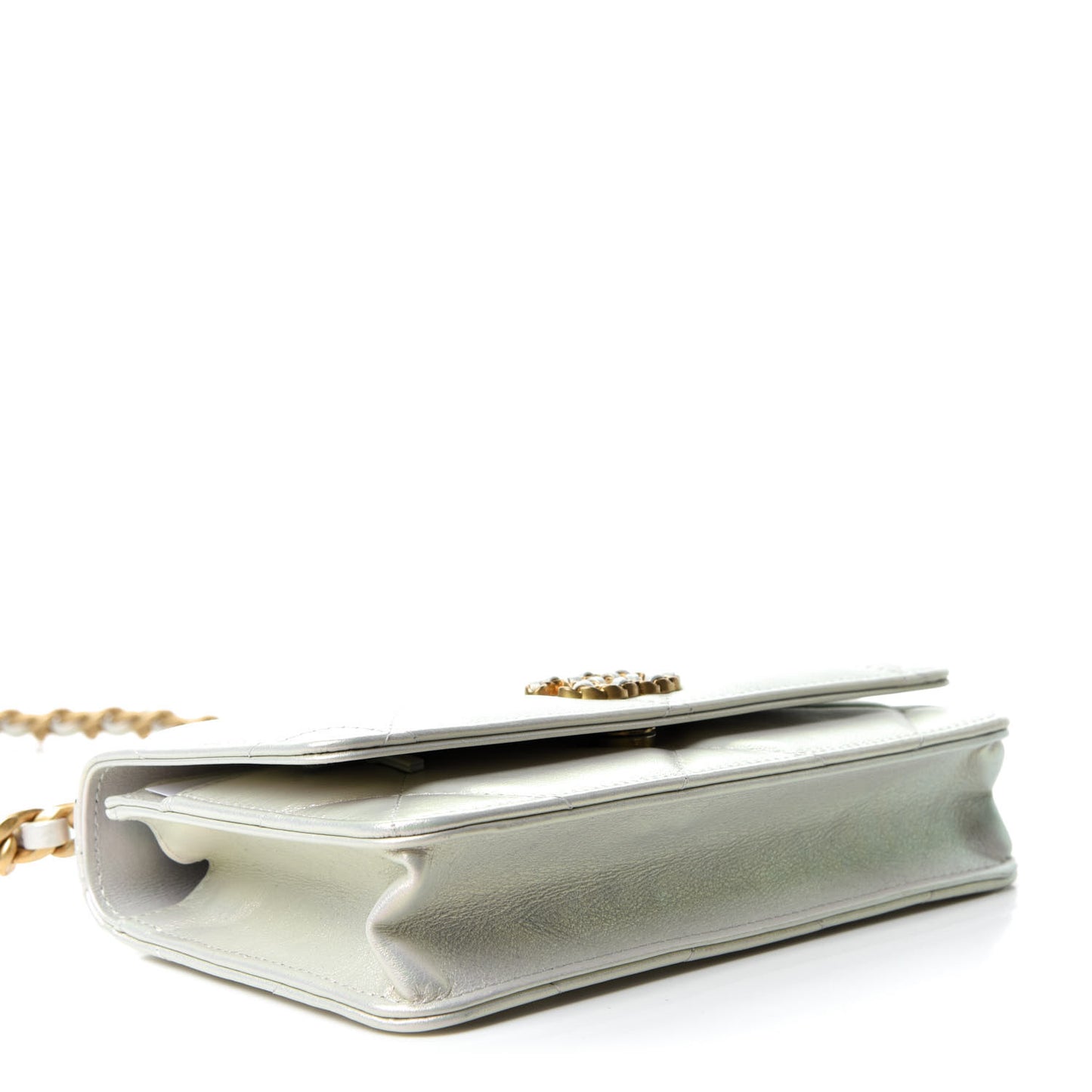 Iridescent Calfskin Quilted 19 Wallet On Chain WOC White