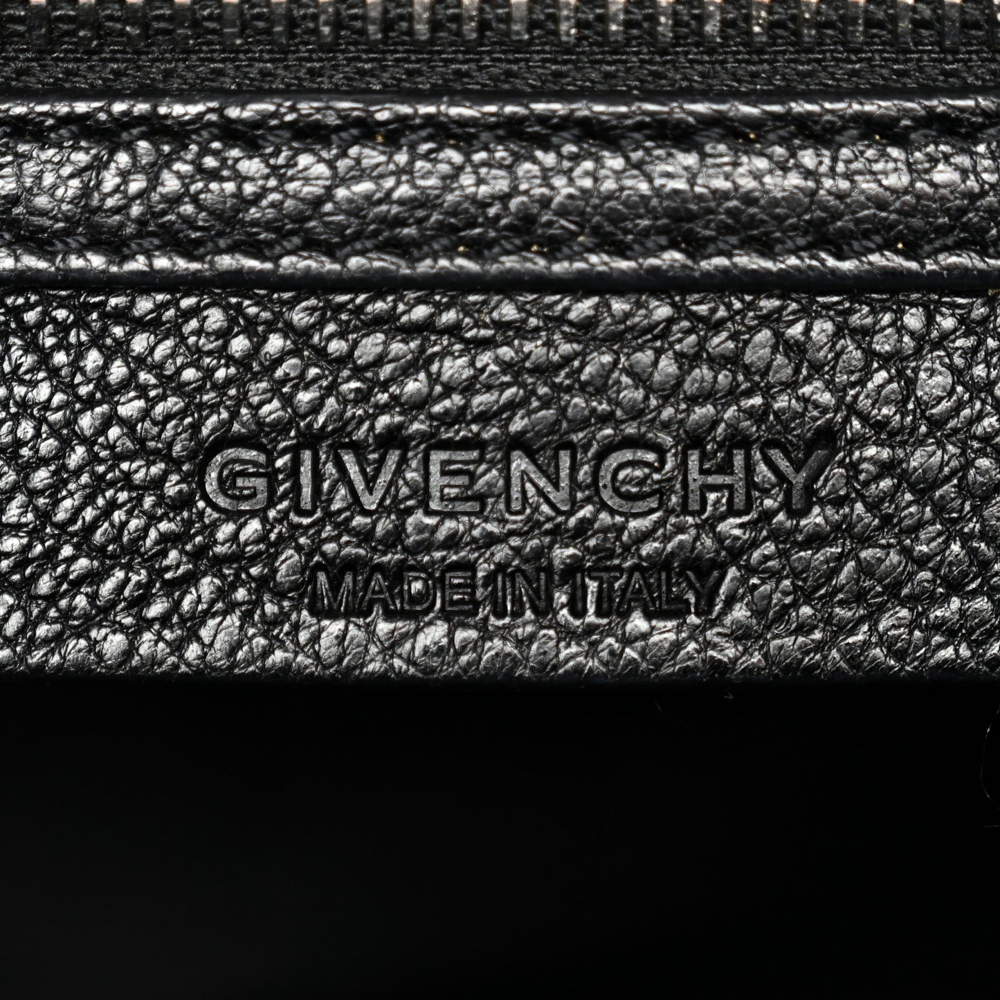 Sugar Goatskin Small Antigona Black