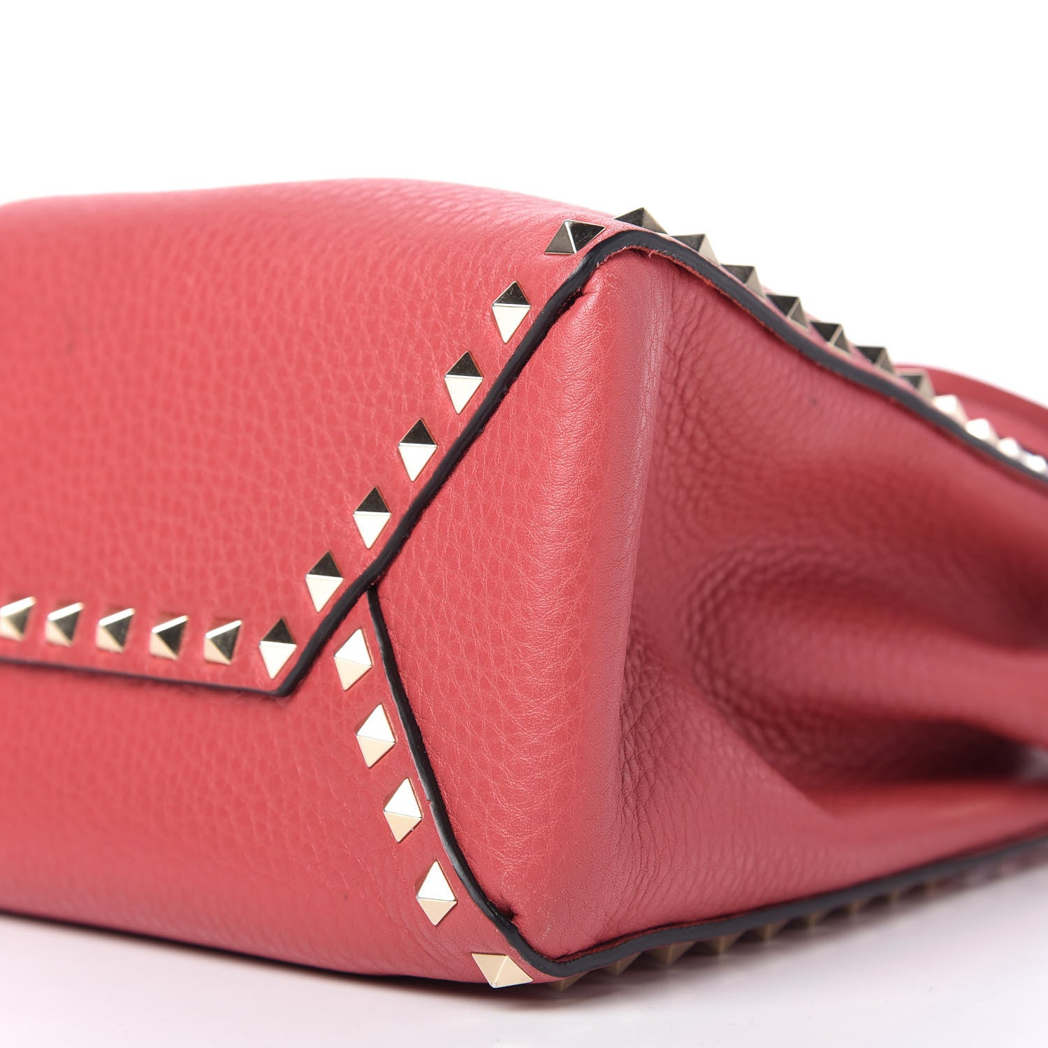 Valentino Garavani Grained Calfskin Rockstud Bucket Bag Red 12 of 16