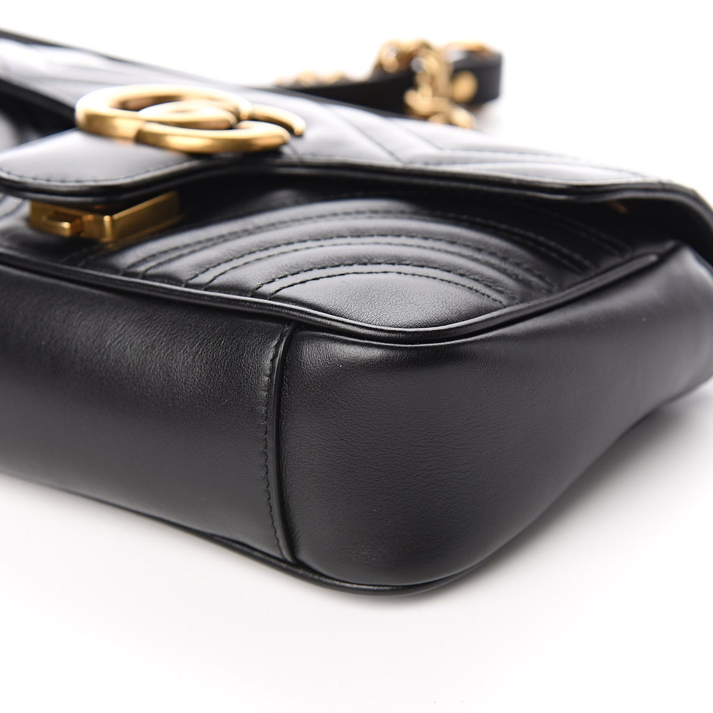 Calfskin Matelasse Mini GG Marmont Shoulder Bag Black