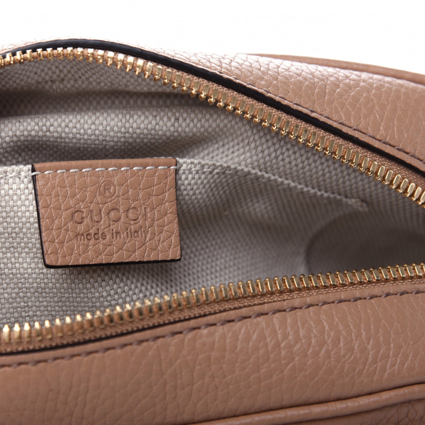 Pebbled Calfskin Small Soho Disco Bag Camelia