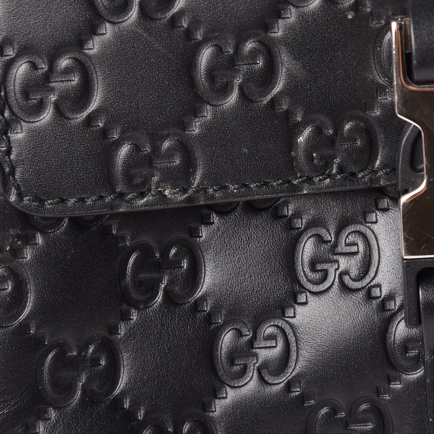 Gucci Guccissima Signature Single Buckle Flap Messenger Bag Black 13 of 14