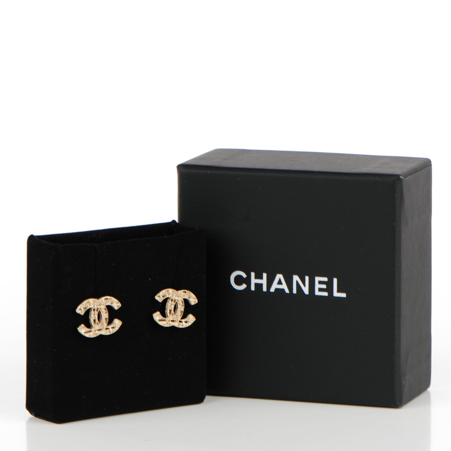 Tweed Effect CC Earrings Light Gold