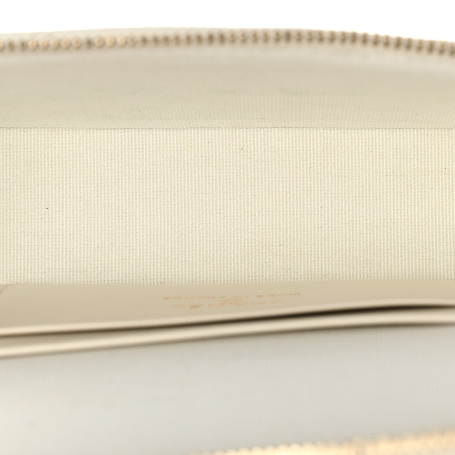 Chanel Caviar Quilted Top Handle Slim Vanity With Chain White 5 of 11