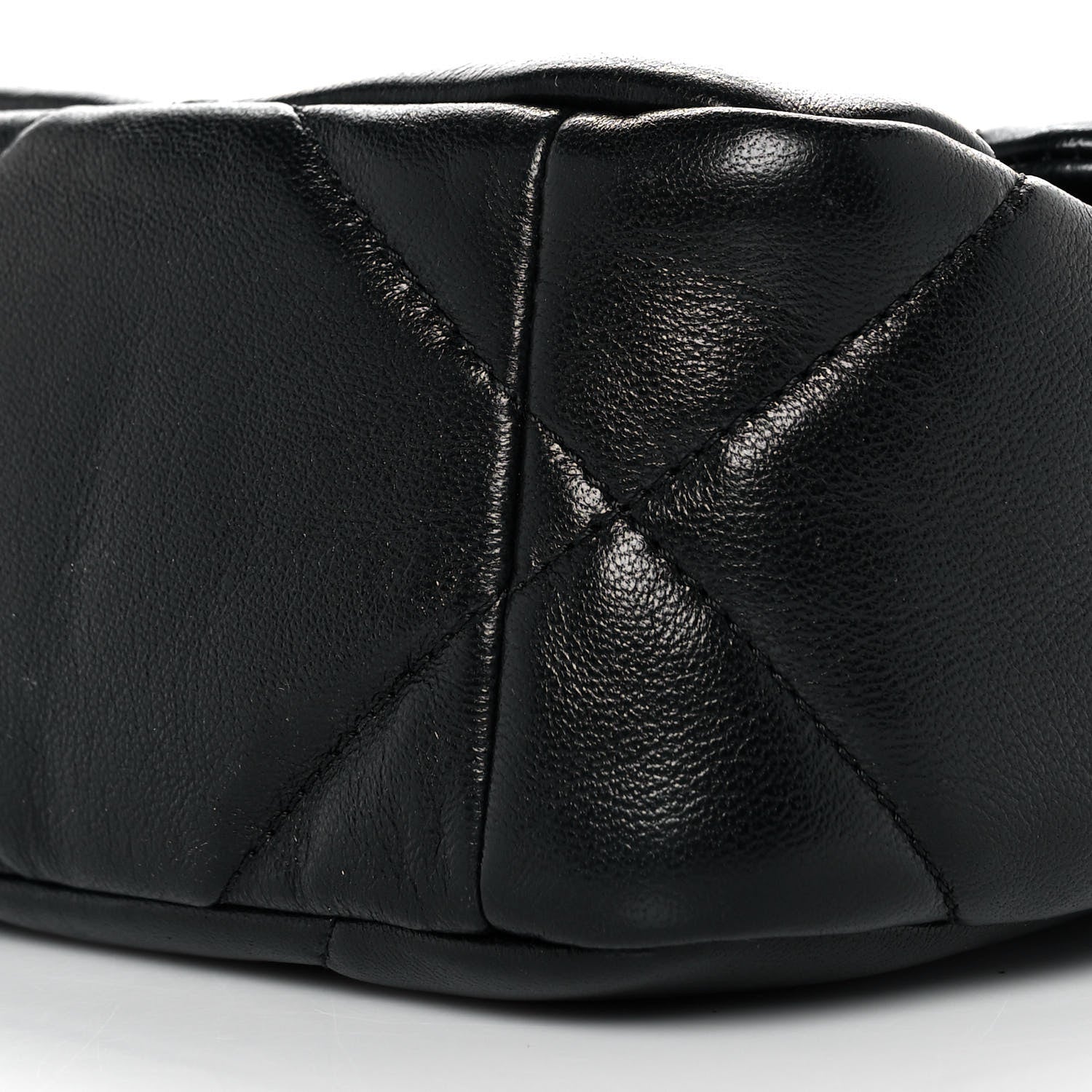 Chanel Shiny Goastskin Quilted Medium Chanel 19 Flap Black 8 of 9