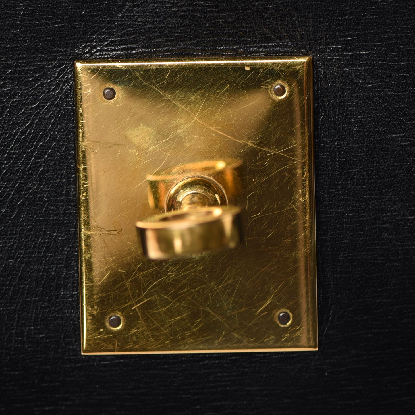 Box Kelly Retourne 32 Black
