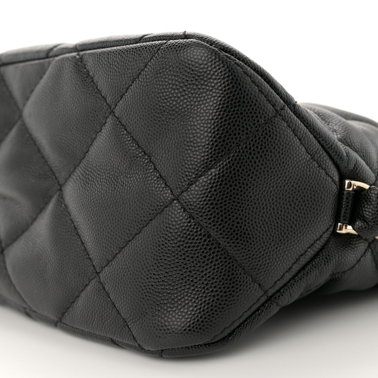 Caviar Quilted Daylight Hobo Black