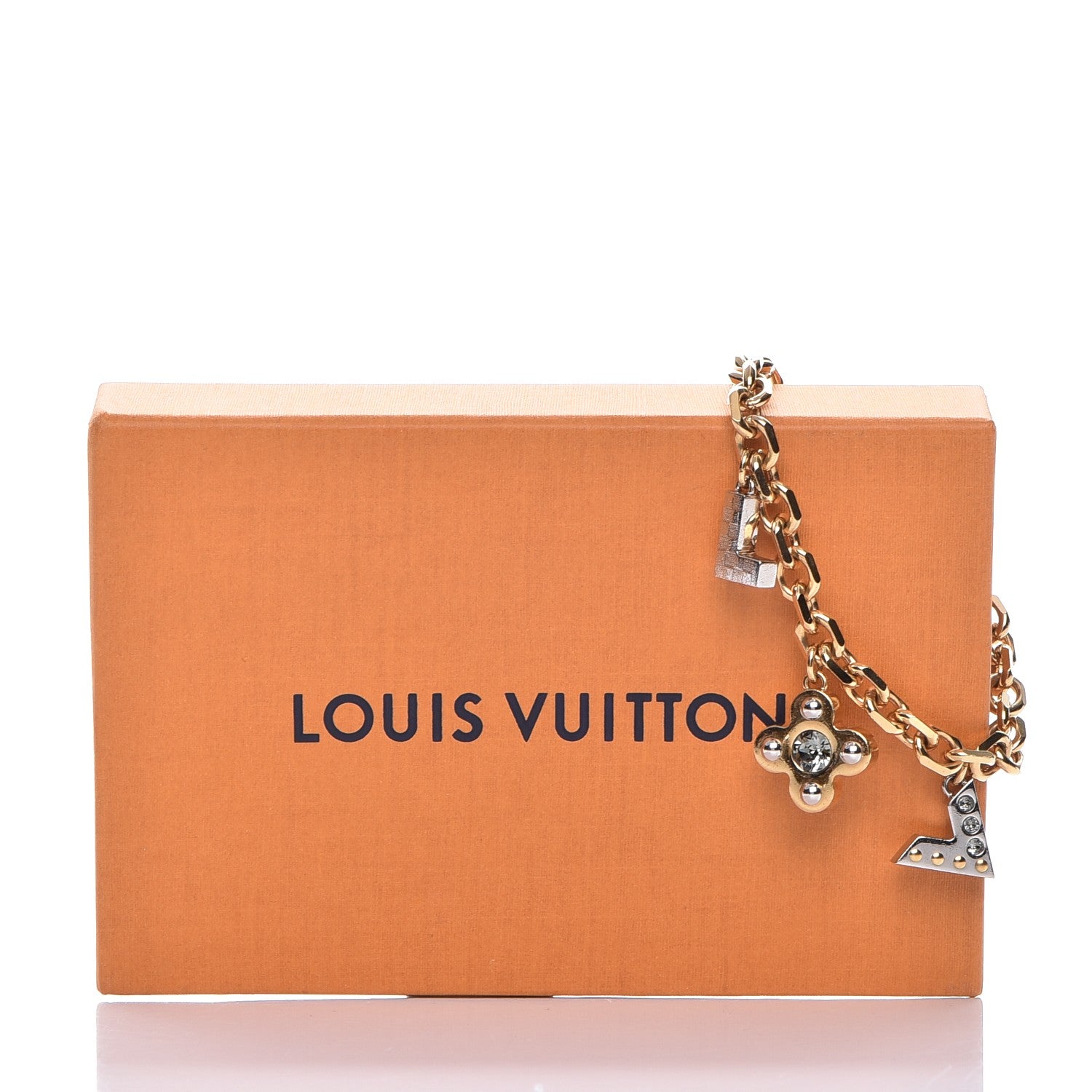 Louis Vuitton Love Letters Timeless Bracelet Gold 10 of 10