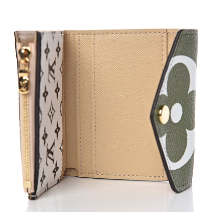 Louis Vuitton Monogram Giant Zoe Wallet Kaki 5 of 8
