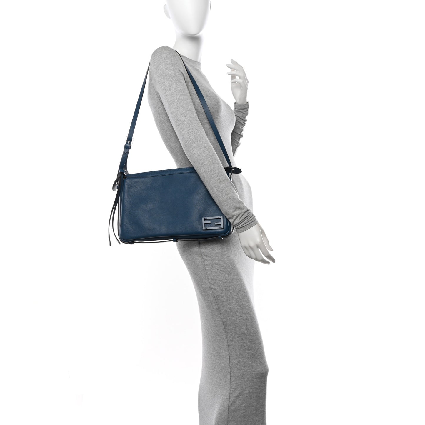Vitello Medium Simply Fendi Shoulder Bag Blue