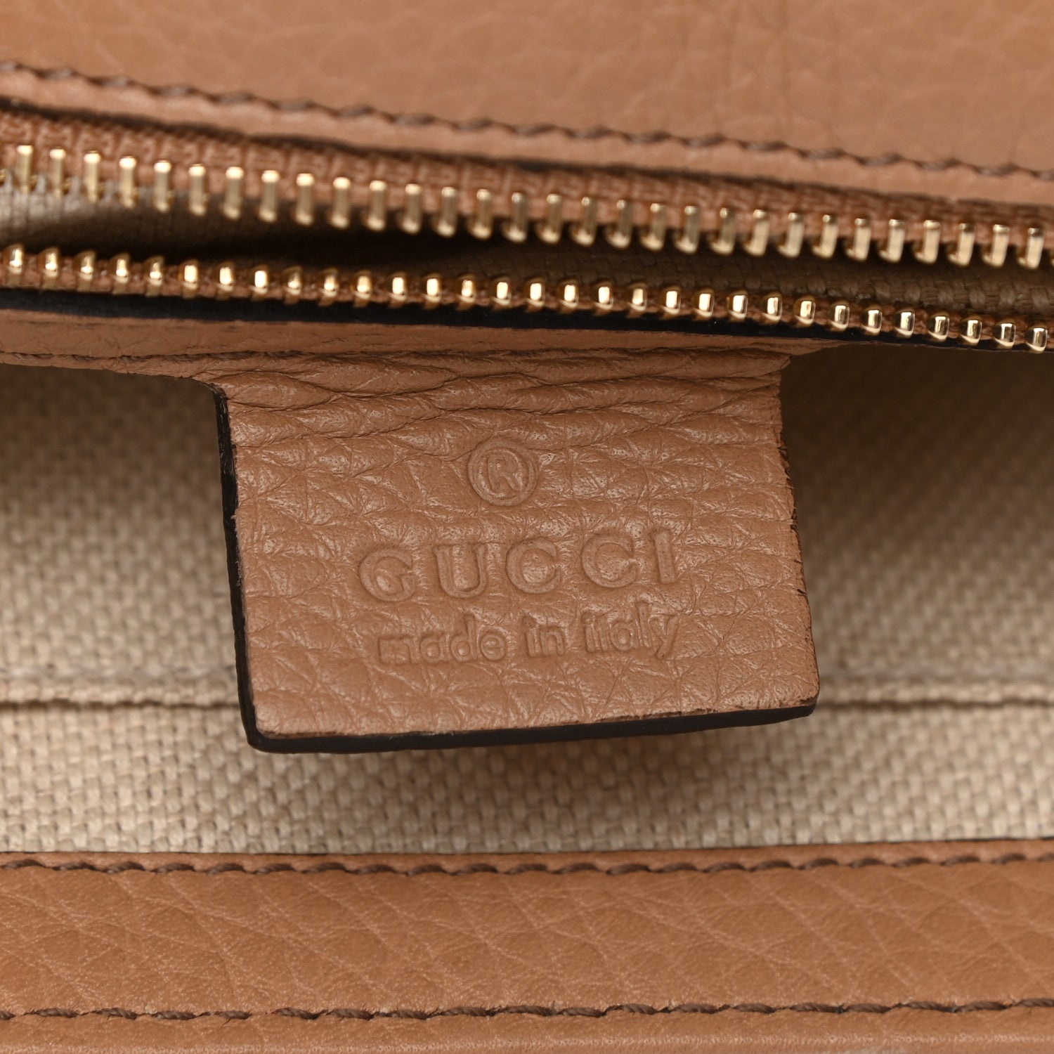Gucci Pebbled Calfskin Medium Soho Clutch Camelia 6 of 14