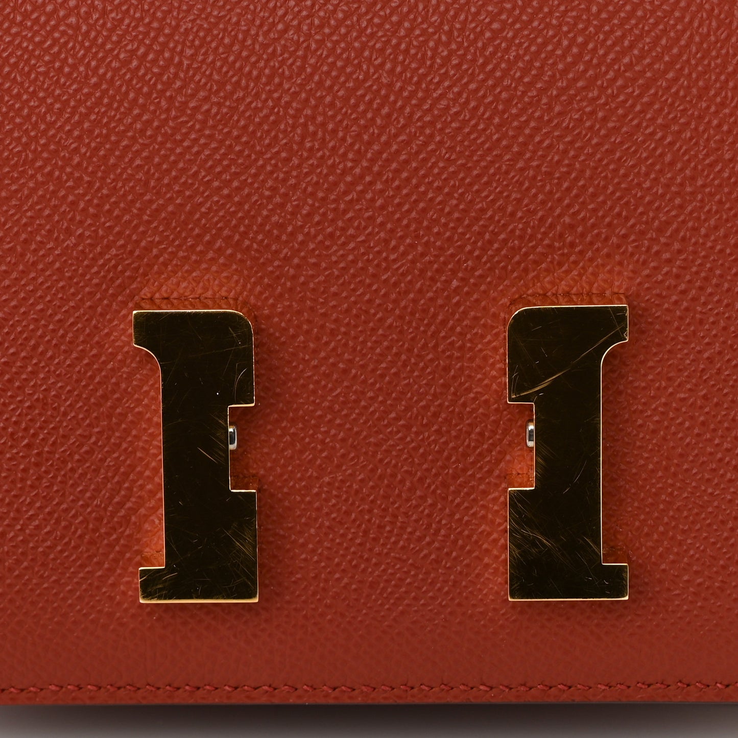 Epsom Constance 18 Rouge Venetian
