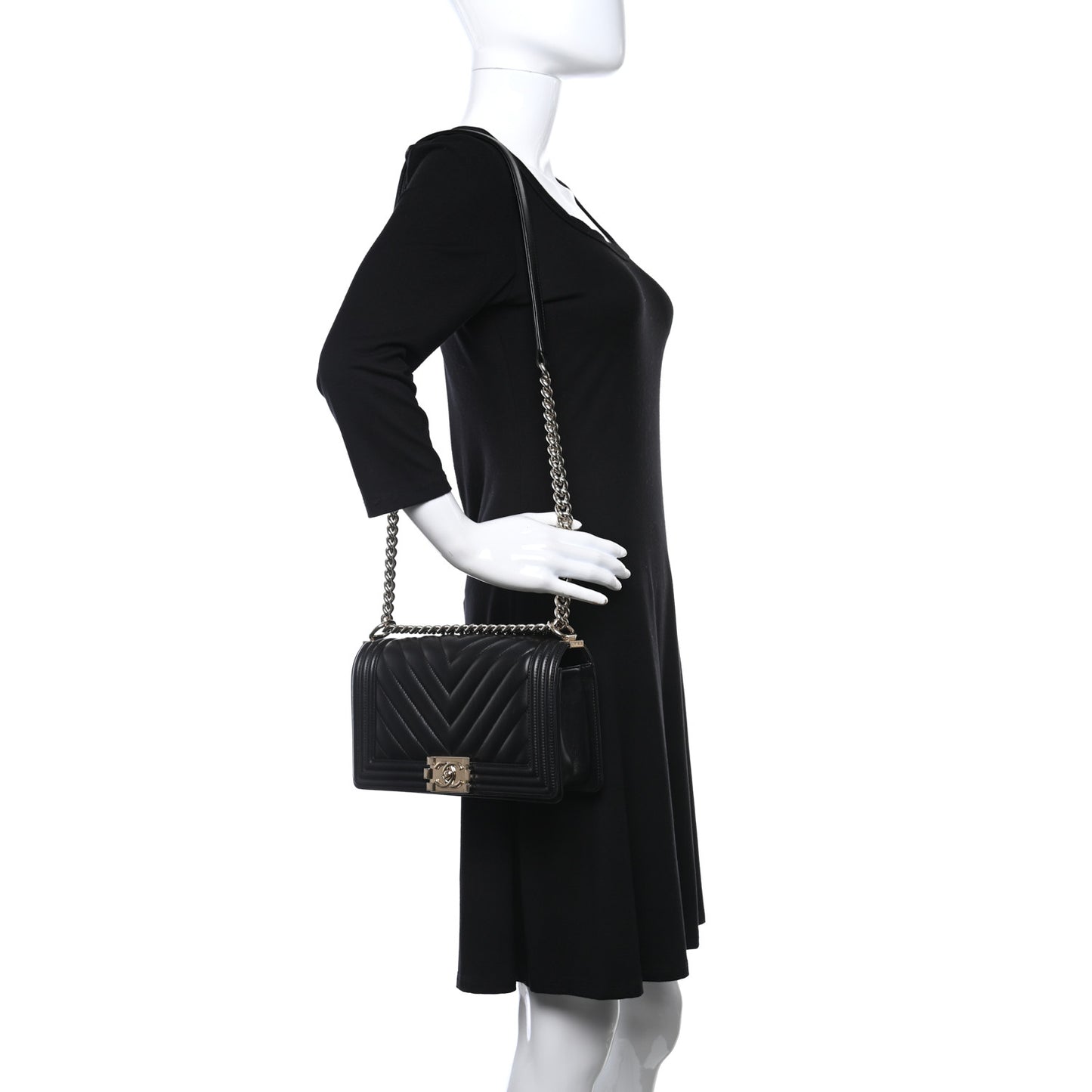 Lambskin Chevron Quilted Medium Boy Flap Black