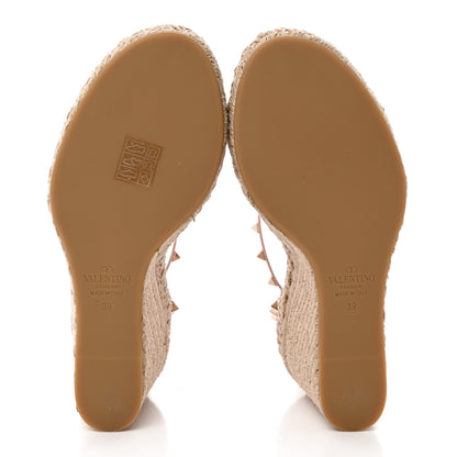 Valentino Garavani Grained Calfskin Rockstud Ankle Strap Espadrille 15/105mm Wedge Sandals 39 Rose Quartz Natural 5 of 14