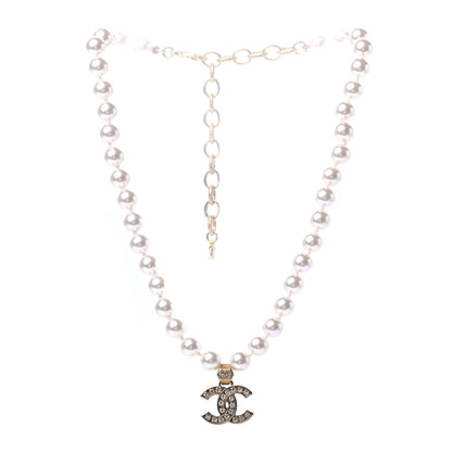 Chanel Pearl Crystal CC Short Necklace Gold 2 of 4