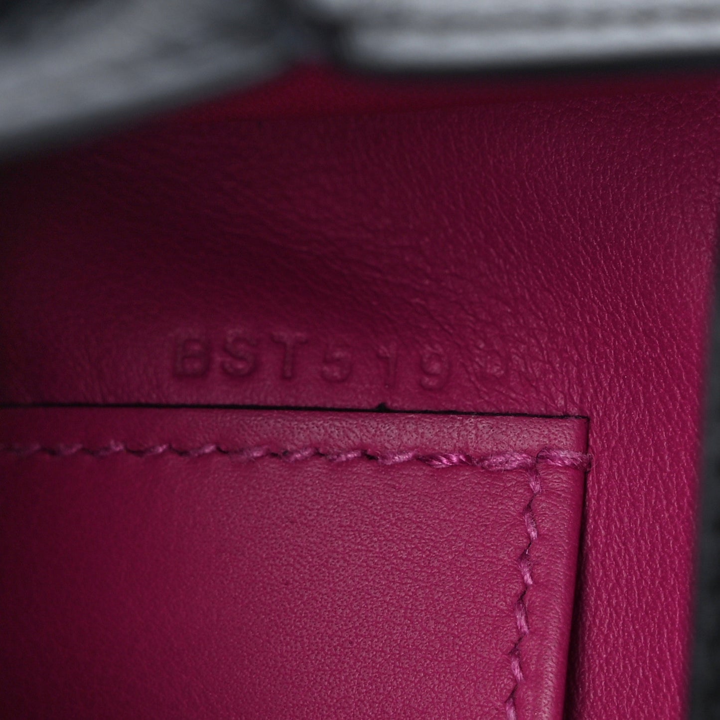 Swift Horseshoe Kelly Pochette Clutch Black Rose Pourpre