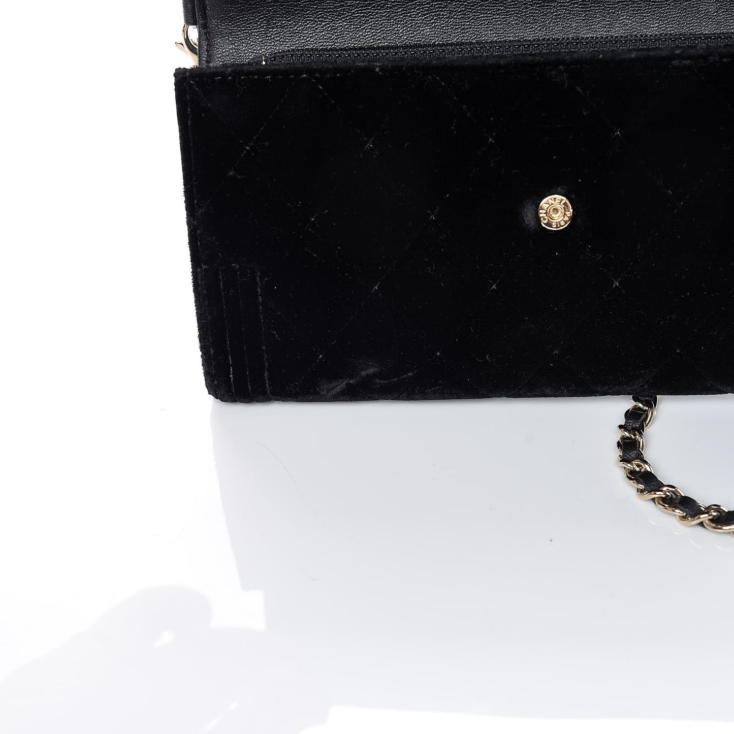 Velvet Boy Wallet On Removable Chain Black