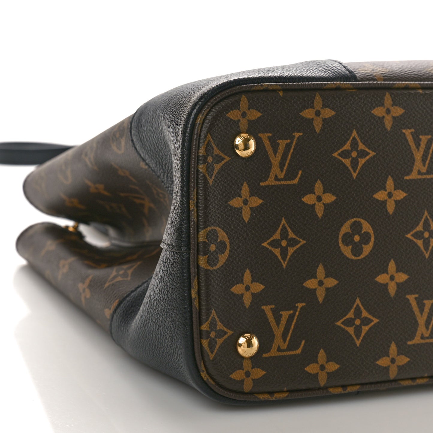 Monogram Flandrin Black