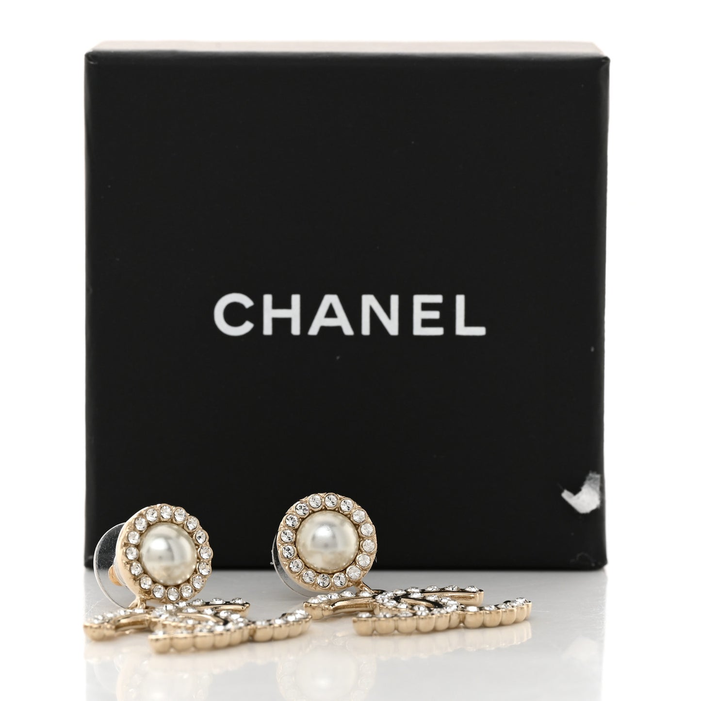 Crystal Pearl Bow-tiful CC Drop Earrings Gold
