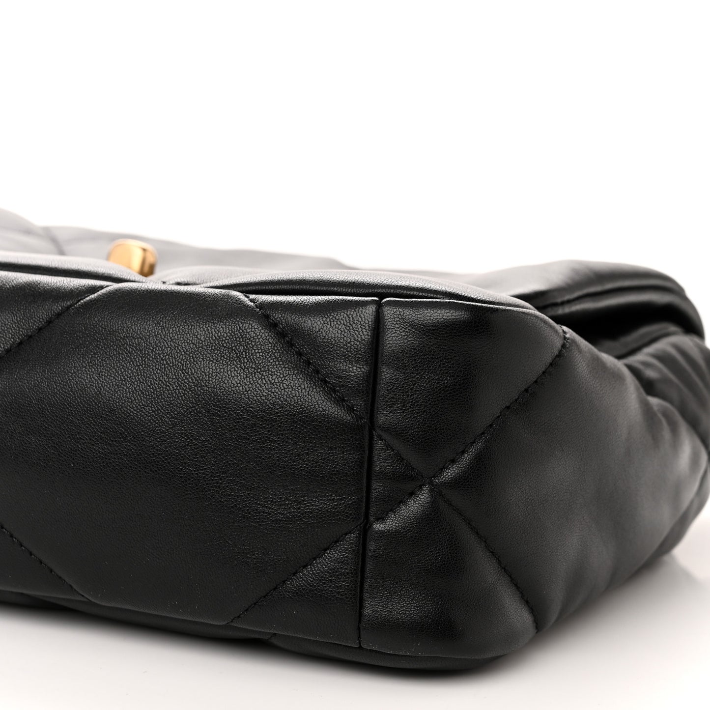 Lambskin Quilted Medium Chanel 19 Flap Black