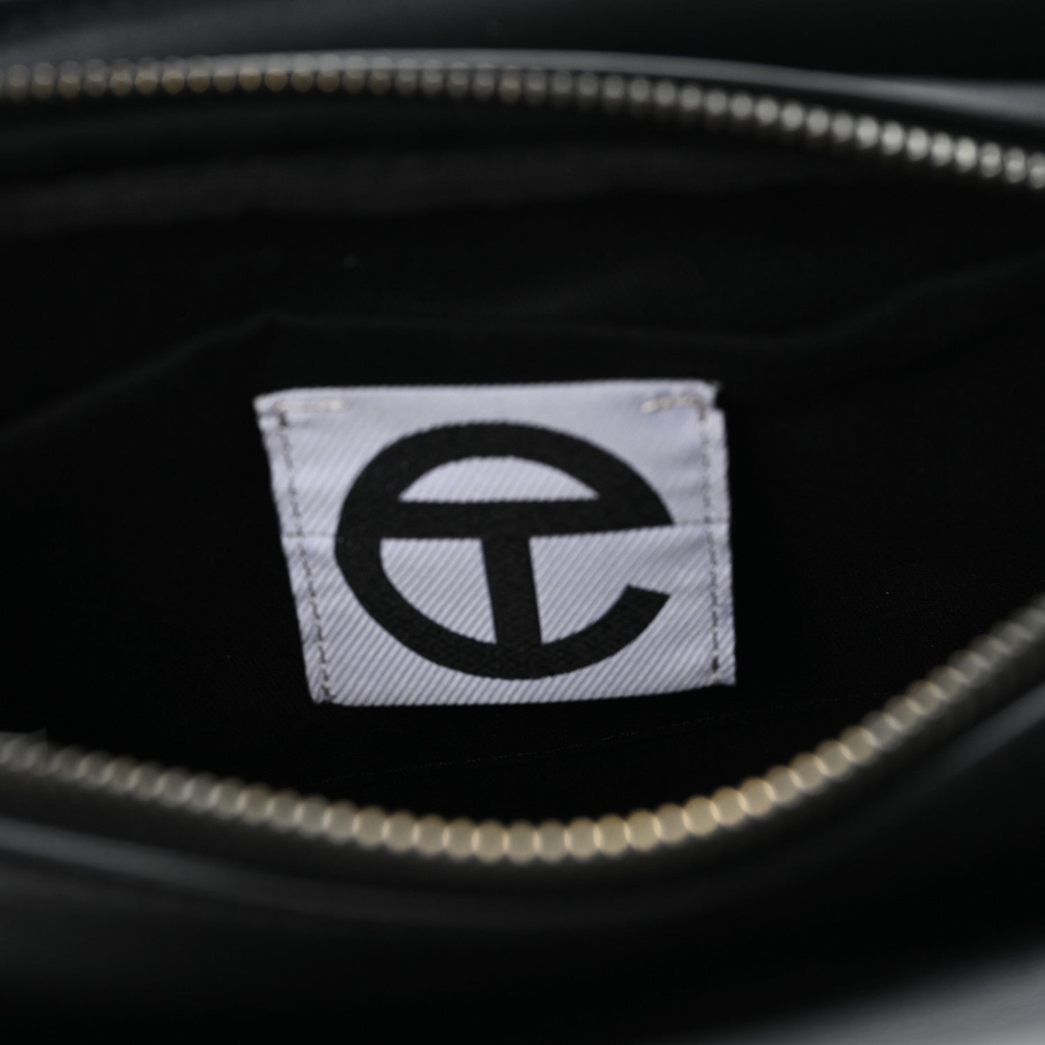 Telfar Vegan Leather Major Circle Bag Black 6 of 12