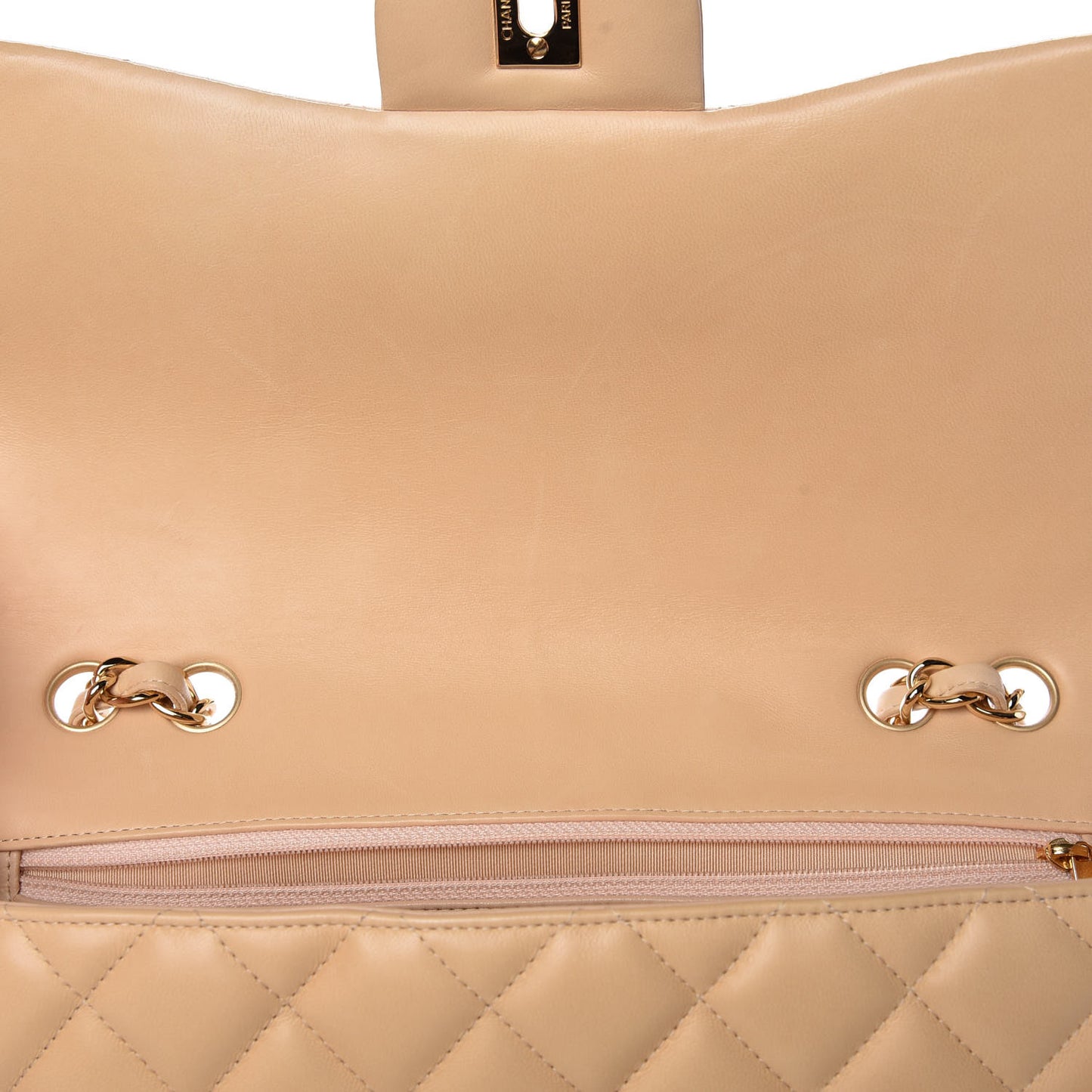 Lambskin Quilted Jumbo Single Flap Beige Clair