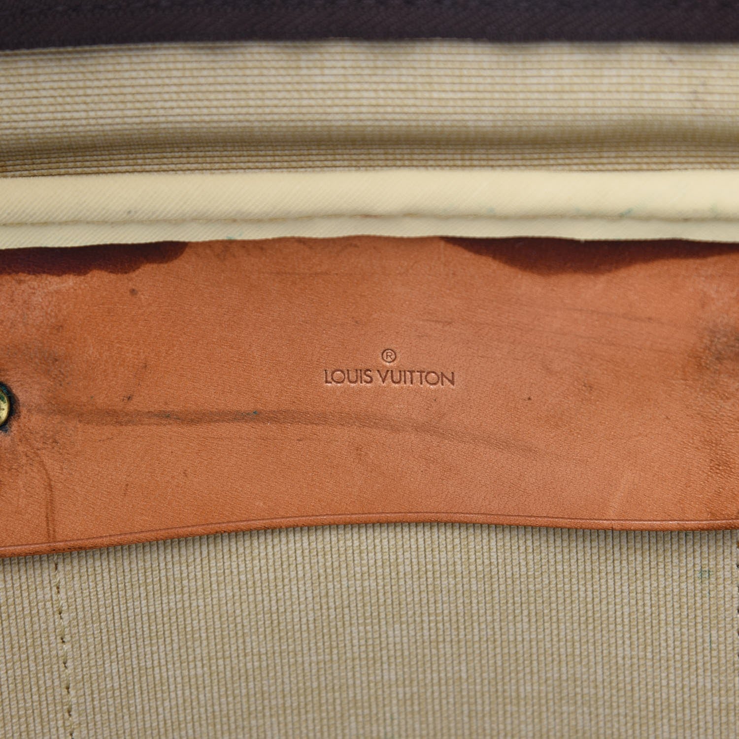 Louis Vuitton Monogram Sirius 50 6 of 13