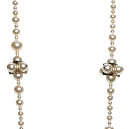 Chanel Pearl Cluster CC Long Necklace Gold 6 of 7